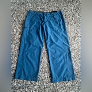 Patagonia Skyline Traveler Hiking Capri Pants Nylon Stretch Hiking Womens Size 8
